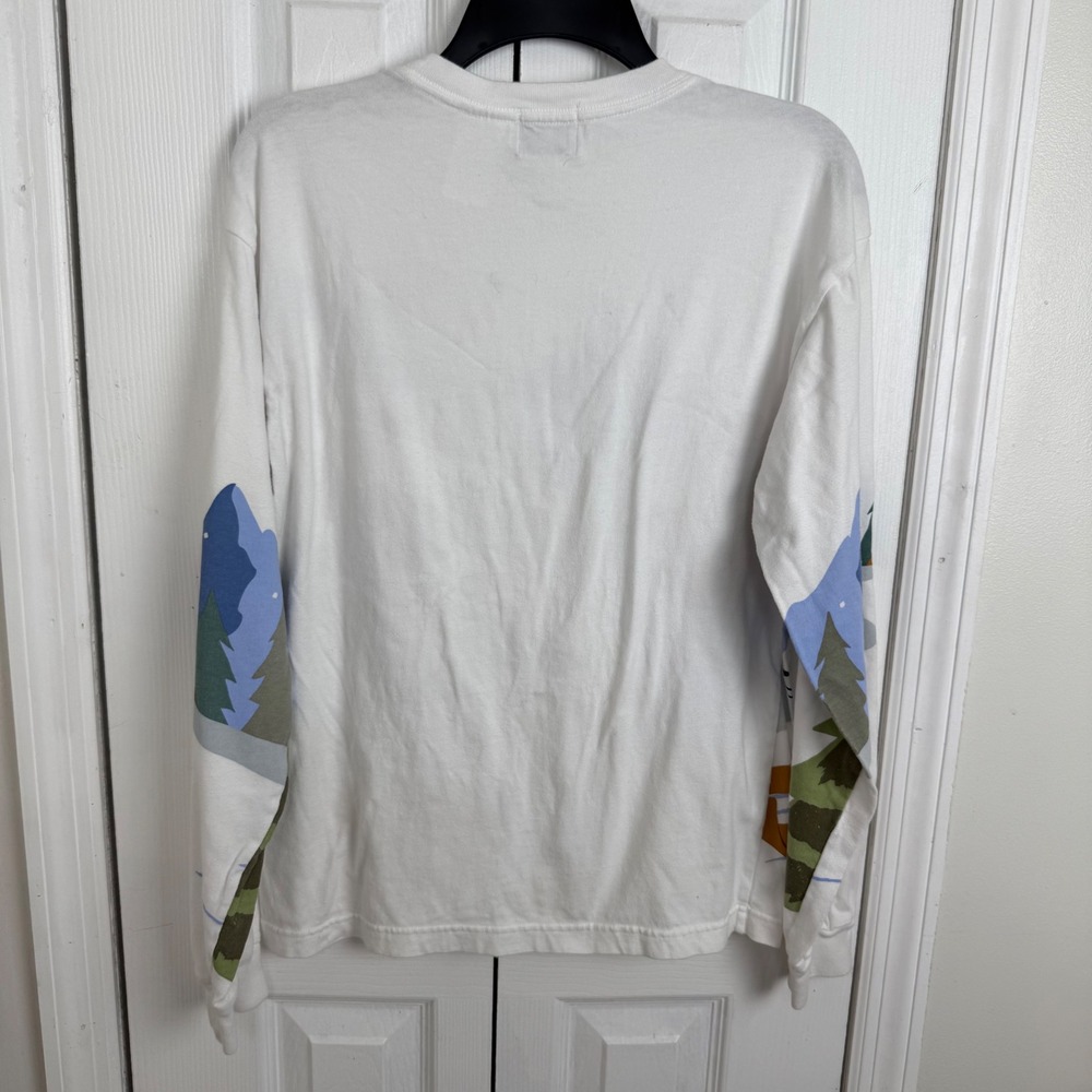 Disney Goofy Mickey Ski Graphic Tee XS White Vintage Style Long Sleeve Shirt - Picture 3 of 4